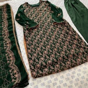 Heavily Embroidered Chiffon Salwar Kameez